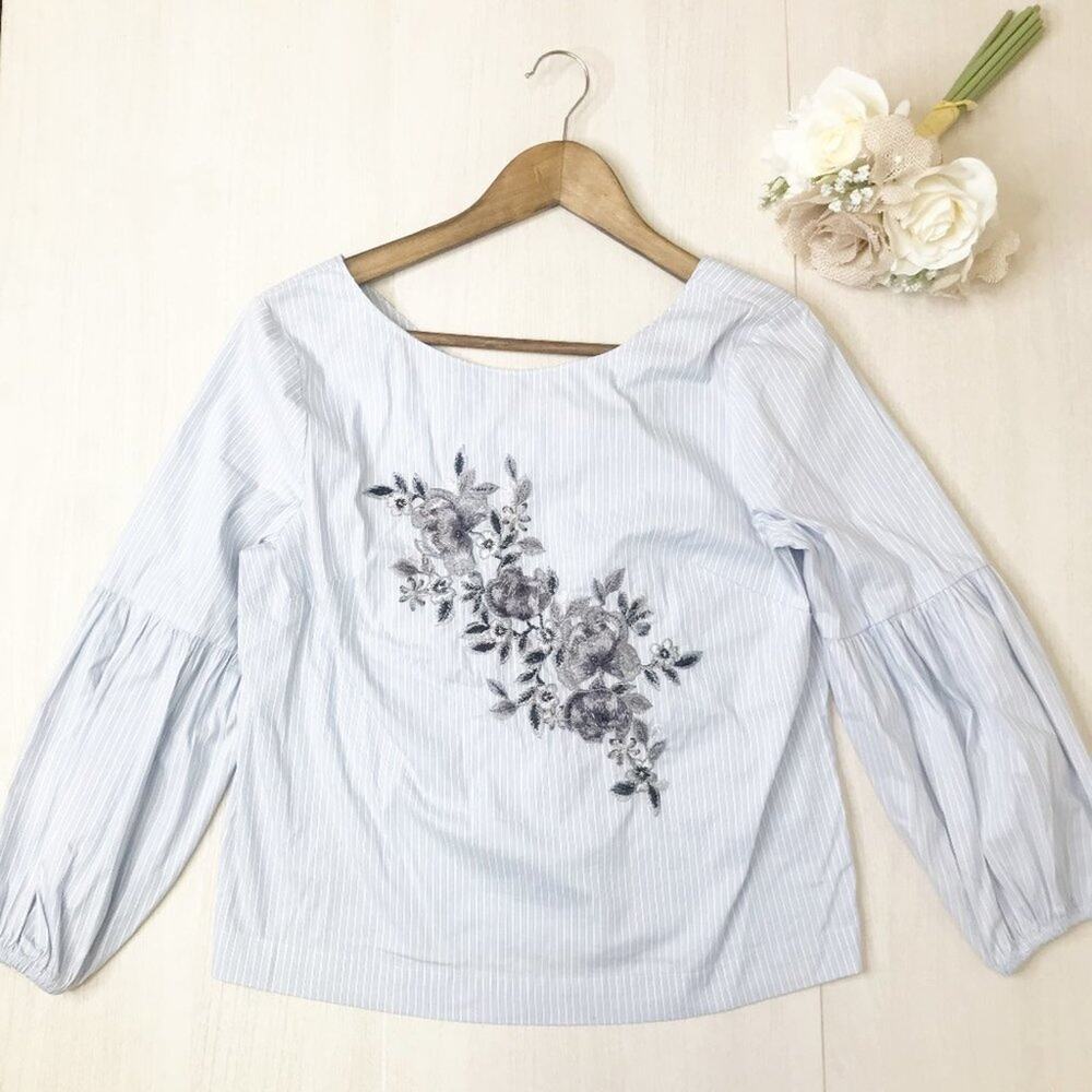 White House Black Market Blue Pinstripe Blouse